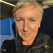 Insegnante di russo madrelingua italiana impartisce lezioni di russo base per italiani