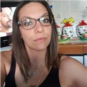 Laureata in psicologia offre lezioni di diverse materie, in particolare umanistiche.
Italiano, storia, filosofia, geografia, scienze, biologia