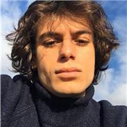 Sono un laureando in scienze motorie, ho grandi capacità all’insegnamento nelle materie di storia e geografia, per tutte le età