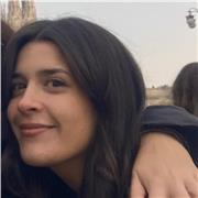 Mi chiamo Marta, ho 25 anni e sono una studentessa di Giurisprudenza. Offro aiuto compiti a ragazzi di scuola media ed elementare.