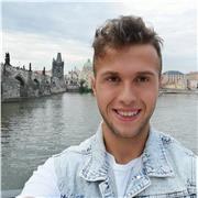 Praticante avvocato e Mediatore civile e commerciale con esperienza pregressa nell'insegnamento di materie giuridiche, impartisce lezioni di diritto ed economia.
Data la passione per altre materie impartisco lezioni su richiesta, salvo accontentare le esi