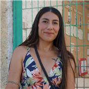 Profesora de Turismo general, con principios básicos como aplicar NDR en montaña y contenido básico de primeros auxilios