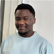 Cher(e)s passionné(e)s d'informatique,
Vous souhaitez apprendre la programmation mais ne savez pas par où commencer ? Ou peut-être avez-vous déjà des bases et désirez approfondir vos connaissances ? Quelle que soit votre situation, nous sommes là pour vo