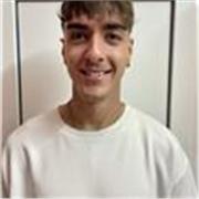 Graduado en Ciencias de la Actividad Física y del Deporte habiendo trabajado como entrenador para clubes como el  Real Madrid CF