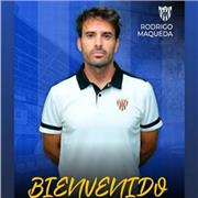 Profesor titulado con más de 10 años de experiencia en el mundo del entrenamiento personal y grupal.