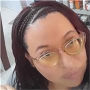 Profesora de Educación Primaria de niños y adultos