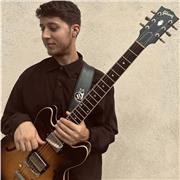 Lezioni di chitarra a domicilio (prima lezione gratuita). Chitarra jazz, rock, pop, blues