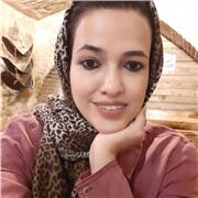 Je m'appelle Maryam Ahmadi, j'ai 33ans. Je suis Iranienne. J'habite en Iran à Marvdasht (où Persépolis(Takhté Jamshid)se trouve)