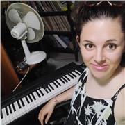 Formatrice dirigente di comunità e cantautrice