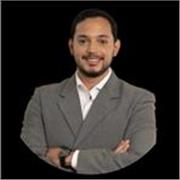 Profesor titulado en Ingeniería Mecánica. Actualmente, cursando un máster en Ingeniería de la Energía 