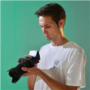 Corso di fotografia, post produzione con principi di grafica e di marketing