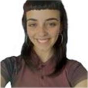 Estudiante de artes que ofrece clases particulares en Gijón de dibujo, pintura, lengua, matemáticas y asignaturas de primaria