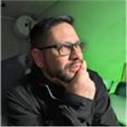 Imparto clases personalizadas de inteligencia artificial para aprender a usarla de forma útil, sencilla y práctica.