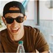 Laureato triennale in economia mi offro per supporto nello studio per studenti di istituti tecnici