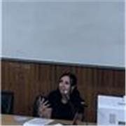 Insegnante di Filosofia, Phd student, Laureata Magistrale con Master II livello