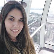 Profesora de biologia y quimica dicta clases a estudiantes de 5to a IV medio, ed. Superior cursos generales de biologia y quimica