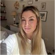 Profesora titulada cercana y creativa. Doy clases a Infantil y Primaria. Me defino como una docente cercana, creativa y adaptable