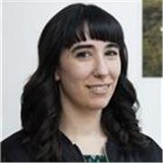 Profesora de arte apta para todas las edades y niveles