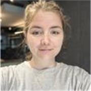 Hola! I’m Anna — I love making Spanish fun and accessible through conversation and reading