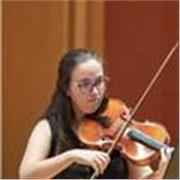 Profesora titulada de Violín y Viola / Método Suzuki y Music Mind Games