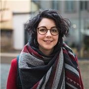 MA Absolventin Nachhilfelehrerin für Englisch