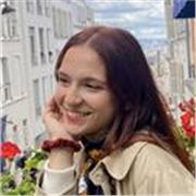 English tutor providing classes to children of all ages with any level of proficiency, with specialty in English Literature and IB