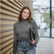 Leonie