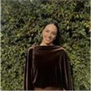 Estudiante universitaria, experiencia con niños de infantil, primaria y ESO. Capacitada para dar refuerzo en las materias.