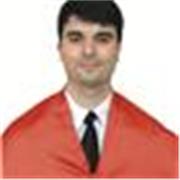 Doble graduado en Derecho y en GAP por la US. Doy clases de cualquier asignatura de Derecho excepto derecho Penal y Financiero