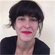 Laureata in Lingue moderne(LM37), con esperienza decennale nell'insegnamento individuale, offre lezioni personalizzate di Inglese