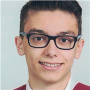 Soy un estudiante de protesis dentales, dispuesto a desempeñar clases de cualquier materia, desde primaria hasta selectividad