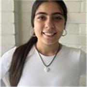 no soy profesora pero soy buena enseñando cualquier materia de primaria y de secundaria el castellano se me da bastante bien