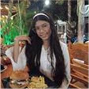 Profesora de básica primaria con experiencia en niños y adolescentes