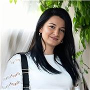 I teach web development and math to anyone wanting to learn. Doesn't matter your age or skill level, I'm here to help.