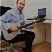 Chitarra elettrica e tecnologia musicale – lezioni personalizzate (individuali e di gruppo)