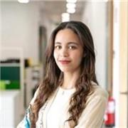Profesora de idiomas (francés, inglés y árabe), con experiencia internacional, ofrece clases online para todas las edades