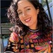 I am an experienced English tutor with a background in Applied Linguistics, dedicated to making language clear and accessible