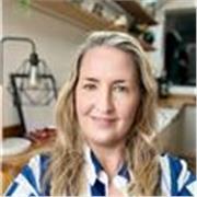 An experienced teacher keen to help from home