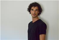 Maestro di musica con laurea in pianoforte