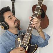 Musico profesional con años de experiencia como profe