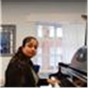 My approach is tailored to the individual needs and goals of each student,  whether they are beginners or advanced players.
