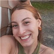 Laureanda in lettere moderne offre ripetizioni di italiano, grammatica, letteratura italiana, storia per tutte le età