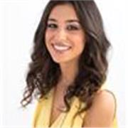 Sofia, 22, bilingue Italiano-Inglese, vivo in Inghilterra per studi