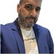Soy una persona empática, con muy buena conexión con los jovenes y con una experiencia deportiva y de vida que ayuda mucho.