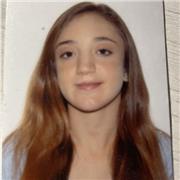 studentessa diplomata Liceo classico, in attesa di frequentare il primo anno di medicina