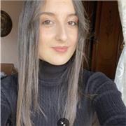 Ciao, sono laureata in scienze e tecniche psicologiche e sono tutor dell’apprendimento DSA e BES. Offro anche lezioni online