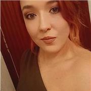 Graduada en Derecho y con máster de abogacía ayuda con el estudio en Derecho