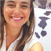 Licenciada en Artes Escenicas y Artes del teatro