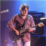 Profesor de guitarra. Todo tipo de guitarra. Nivel básico, medio, profesional. Para personas que quieran dedicarse y también como hobby