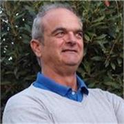 Profesora de educación primaria (actualmente cursando las prácticas de 4o de carrera de la mención en Audición y Lenguaje)